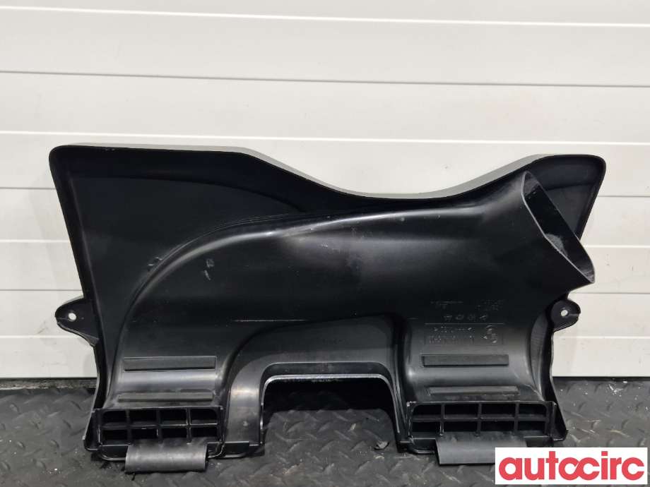 Diverse deler til BMW 1-Serie 2004-2011 (E81/E82/E87/E88) (E81/E82/E87/E88) (BMW|13717797475)