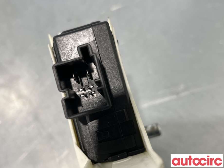 Ruteheis venstre foran til Audi A4 2007-2014 (Type IV) (B8) (B8) (AUDI|8T0959801A|1101-965576-100|8K0959801)
