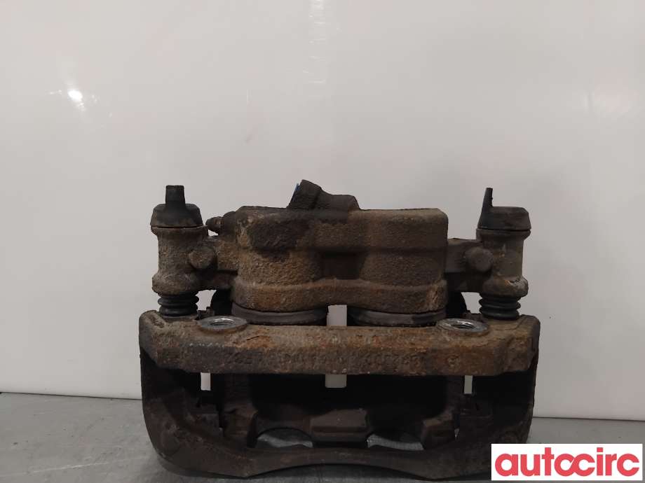Bremsecaliper høyre foran til Mercedes Vito 2014-->> (W447) (W447) (MERCEDES|A4474208500|)