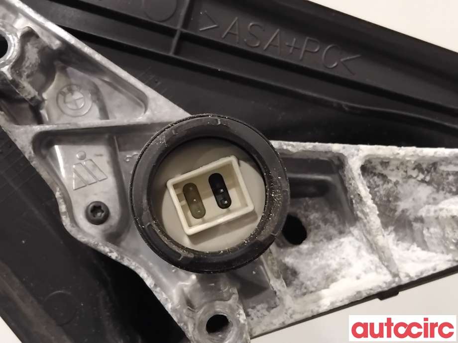 Speil venstre til BMW 3-Serie 2005-2011 (E90/E91/E92/E93) (E90/E91/E92/E93) (BMW|51167268261|)