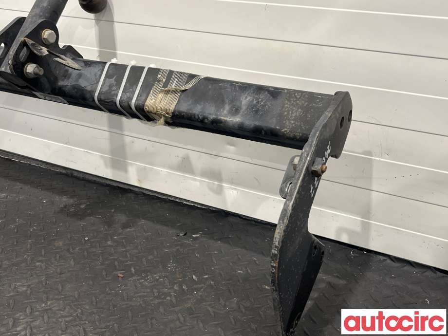 Hengerfeste til Mercedes Vito/Viano 2004-2010 (Fase 1) (W639) (W639) (MERCEDES|A6393101495)