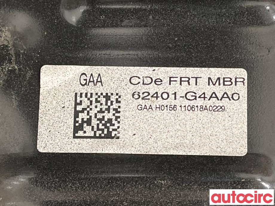 Travers foran hoved til Kia Cee