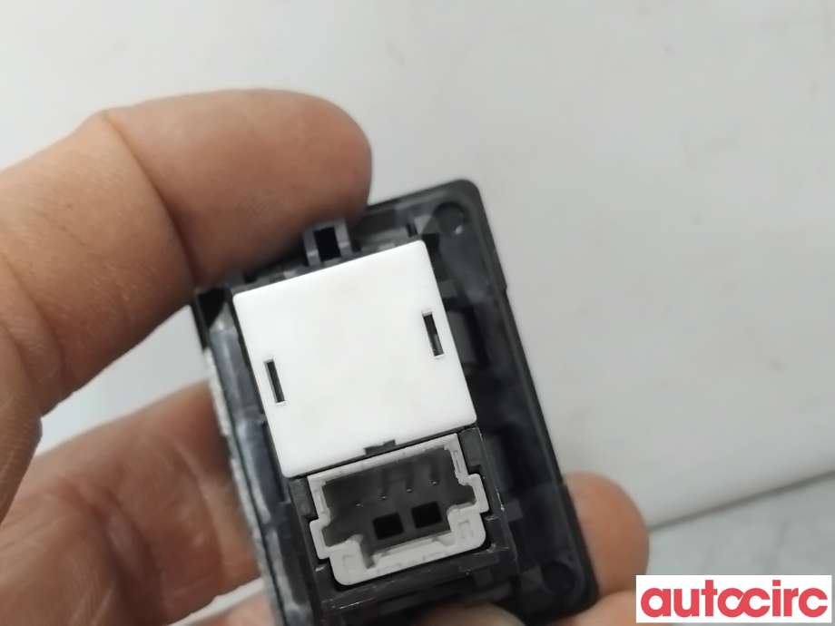 Diverse deler til Nissan Leaf 2011-2017 (Type I)  (NISSAN|280233NA0B|)