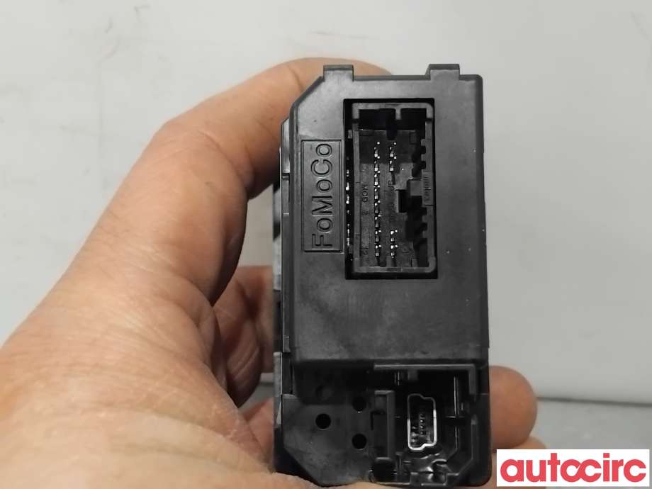 Diverse deler til Ford S-Max 2015-->> (Type II)  (FORD|2033980||EM2T-14F014-AB)