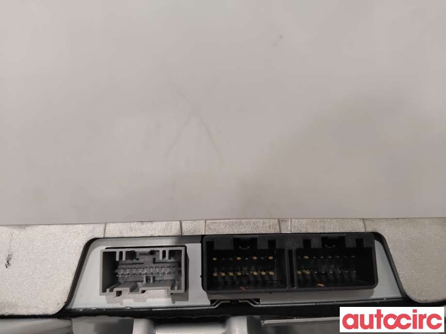 Bilstereo forsterker til Ford S-Max 2015-->> (Type II)  (FORD|2373009|MEM2TT806AA|EM2T-18T806-AG)