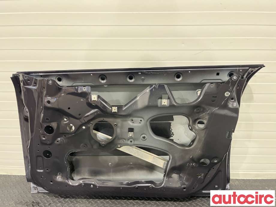 Dør høyre foran til Audi A6 2008-2011 (Type III, Fase 2) (C6) (C6) (AUDI|4F0831052F)