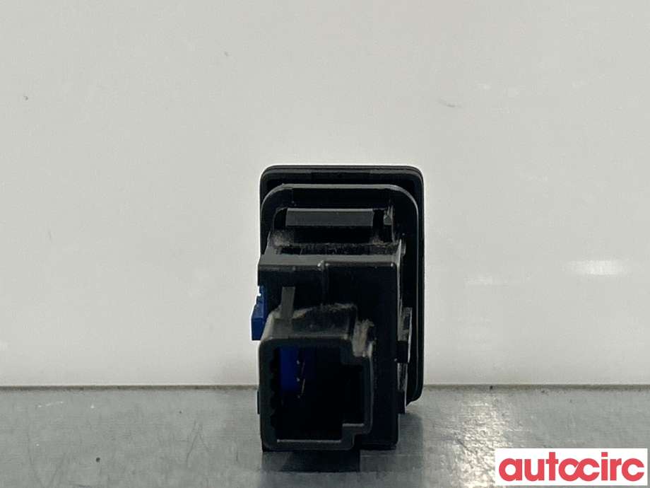 Bryter diverse til Toyota Yaris 2014-2020 (Type III, Fase 2)  (TOYOTA|8477005011)