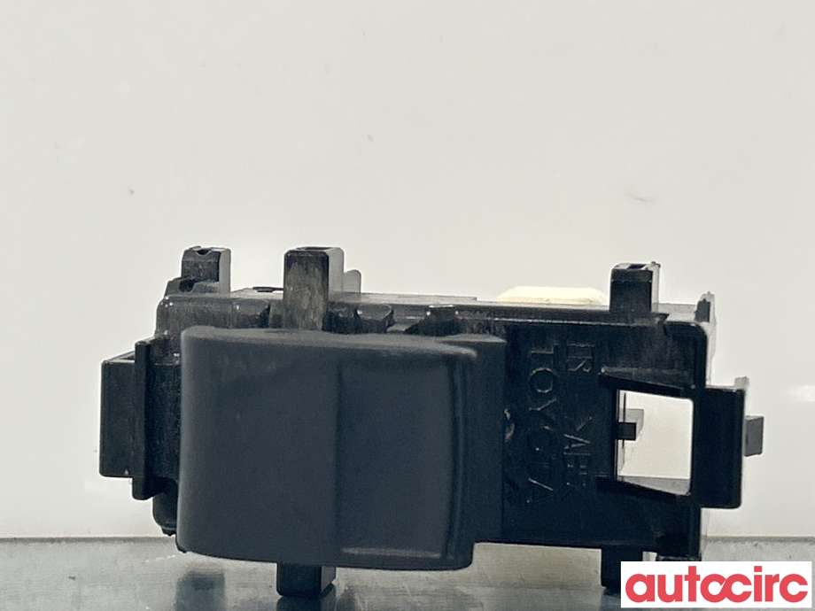 Bryter ruteheis til Toyota Yaris, 2014-2020 (Type III, Fase 2)  (TOYOTA|848100D030)