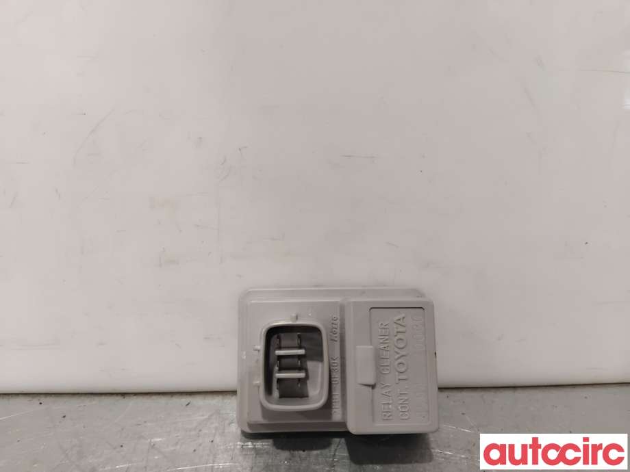 Rele diverse til Toyota Avensis, 2009-2015 (Type III, Fase 1)  (TOYOTA|8594220030)