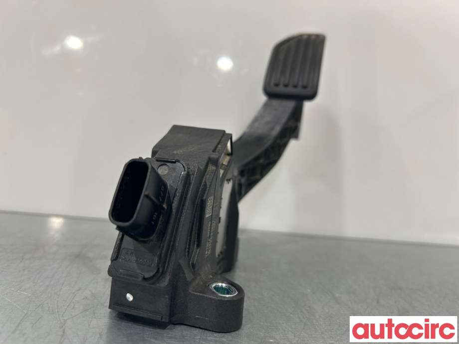 Pedal gass til Toyota Yaris 2014-2020 (Type III, Fase 2)  (TOYOTA|781100D110)