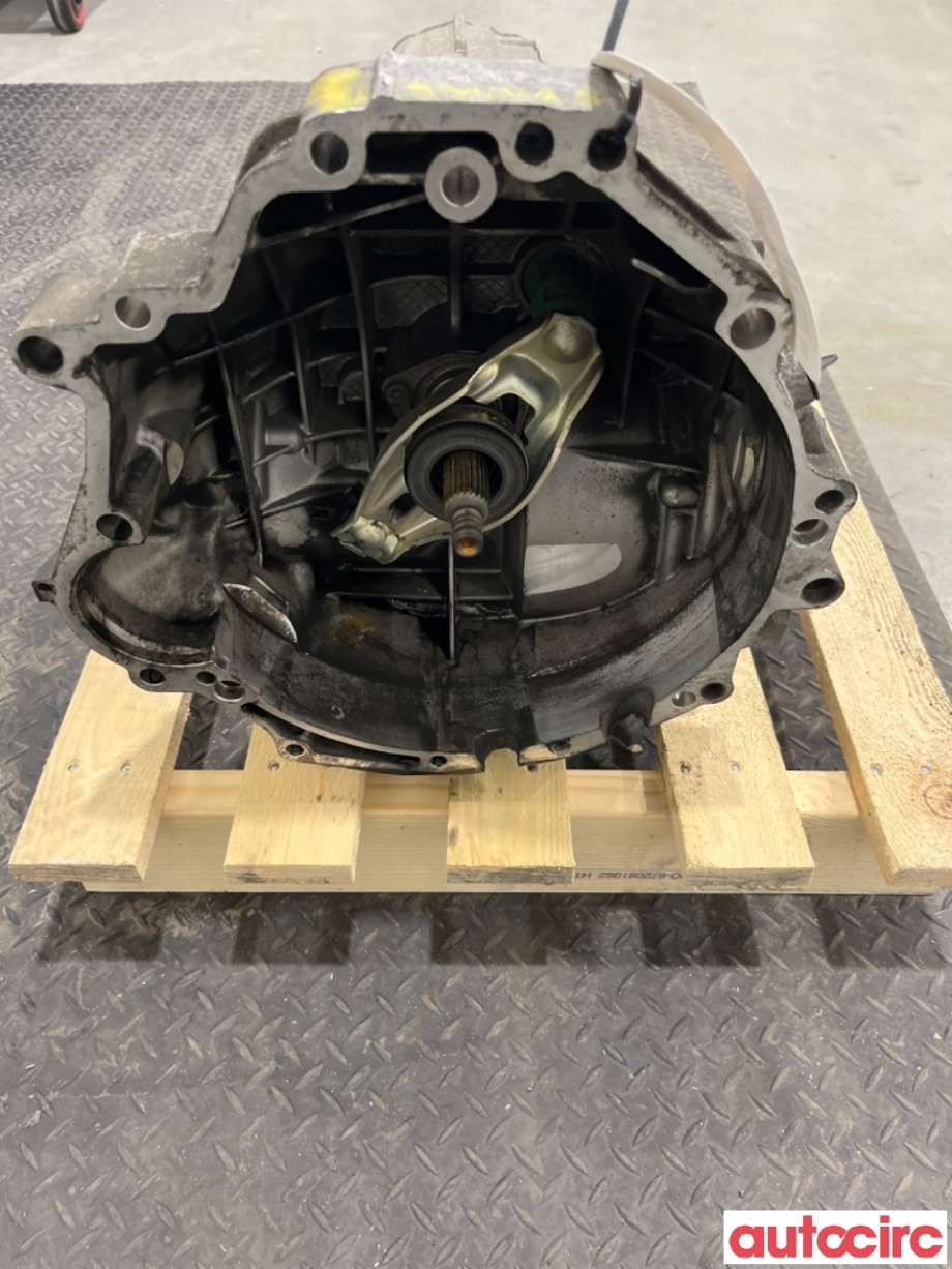 Girkasse manuell 6-trinn til Audi A6 2005-2008 (Type III, Fase 1) (C6) (C6) (AUDI|01X300044HX|GYX|)