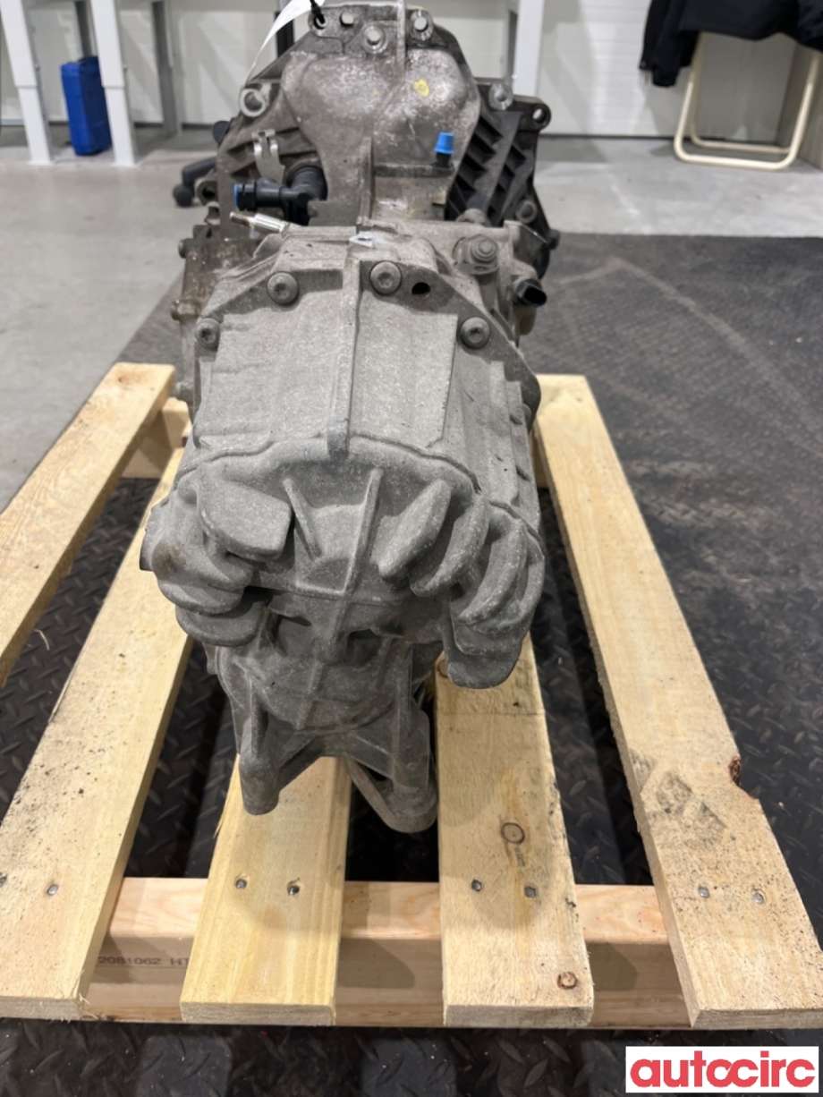 Girkasse manuell 6-trinn til Audi A6 2005-2008 (Type III, Fase 1) (C6) (C6) (AUDI|01X300044HX|GYX|)