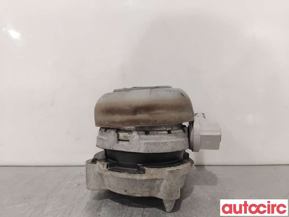 Motorfeste til Audi A8, 2003-2010 (Type II)  (AUDI|4E0199381FM)