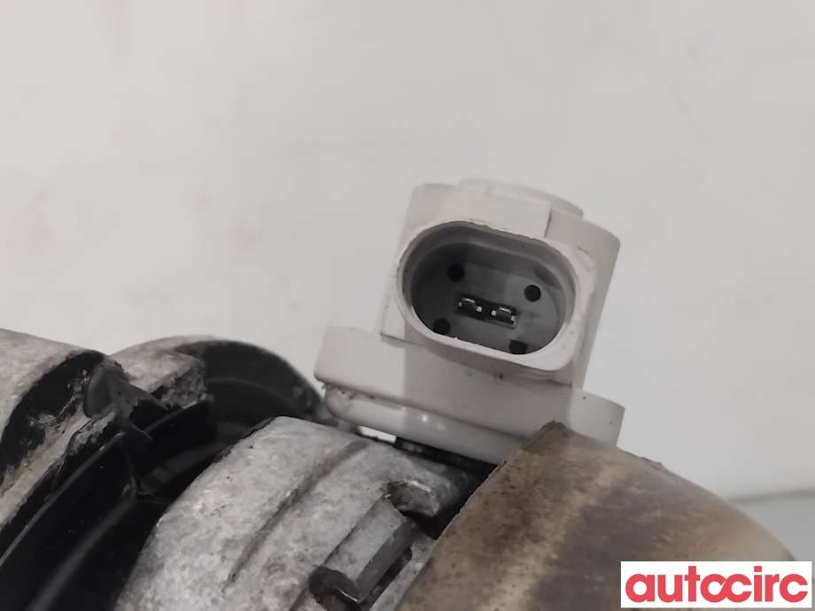 Motorfeste til Audi A8 2003-2010 (Type II)  (AUDI|4E0199381FM||4E0199381EJ)
