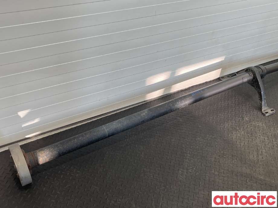 Mellomaksel til VW Passat 2011-2015 (B7) (B7) (VOLKSWAGEN|3C0521101AG)