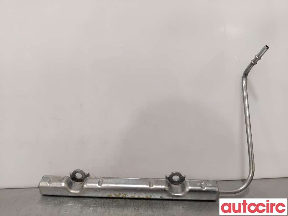 Dyseskinne (fuelrail) til Toyota Yaris 2012-2014 (Type III, Fase 1)  (TOYOTA|2381421073|)