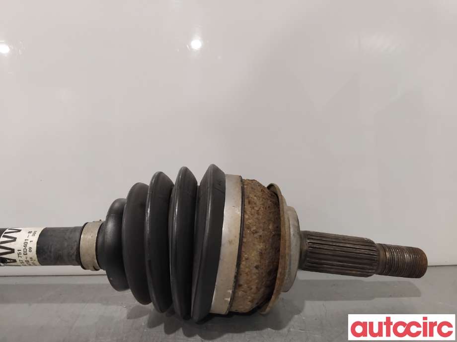 Drivaksel høyre foran, elbil til Toyota Yaris 2012-2014 (Type III, Fase 1)  (TOYOTA|434100D401||43410-0D401)