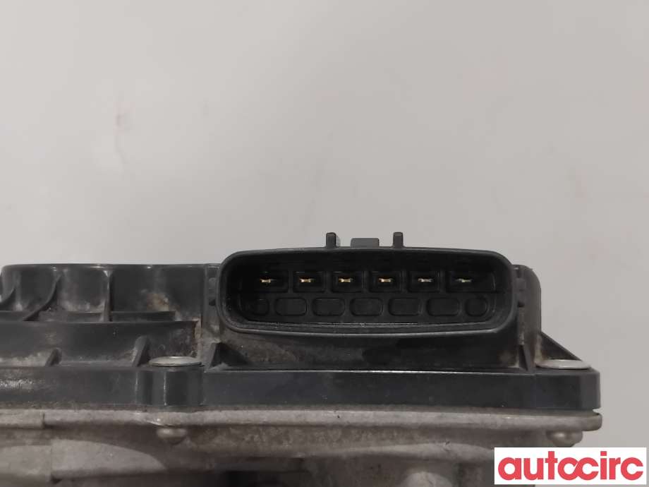 Spjeldhus til Toyota Yaris 2012-2014 (Type III, Fase 1)  (TOYOTA|2203047040||22030-47040)