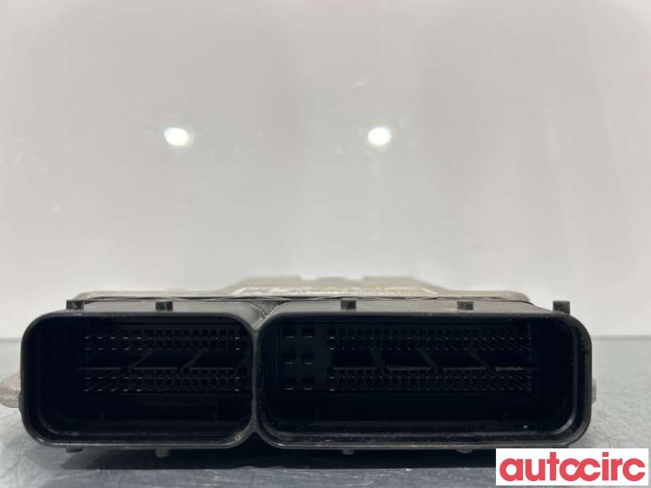 Styreenhet motor til VW Passat 2015-2019 (Fase 1) (B8) (B8) (VOLKSWAGEN|04E906023AH|0261S09836|04E907309F)