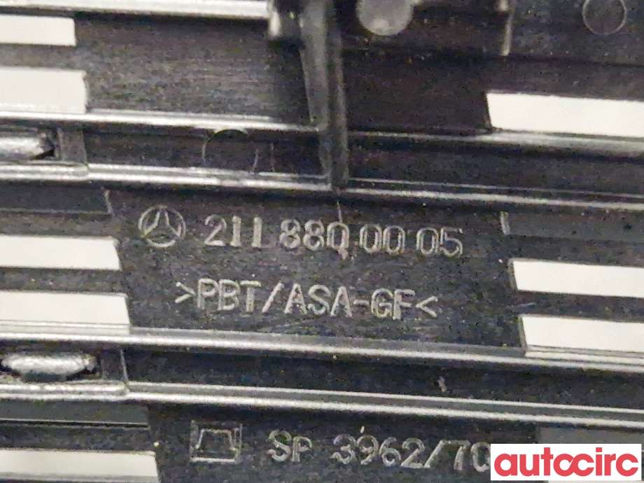 Panser luftinntak til Mercedes E-Klasse 2006-2009 (Fase 2) (W211) (W211) (MERCEDES|A2118800005||2118800005)