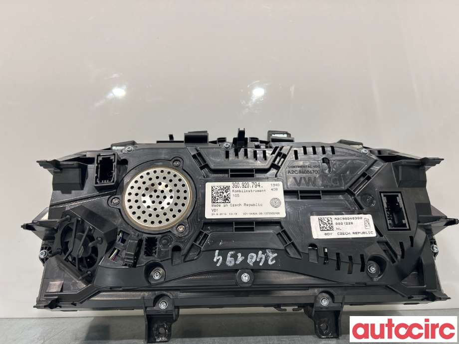 Instrumentpanel til VW Passat 2015-2019 (Fase 1) (B8) (B8) (VOLKSWAGEN|3G0920794)