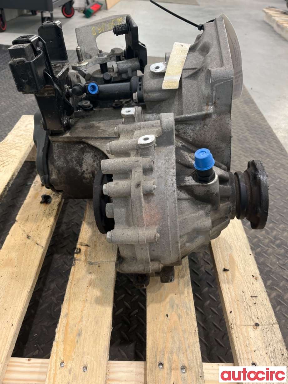 Girkasse manuell til VW Polo 2009-2014 (Type V, Fase 1)  (VOLKSWAGEN|02R300041SX|MAL|02R300042NX)
