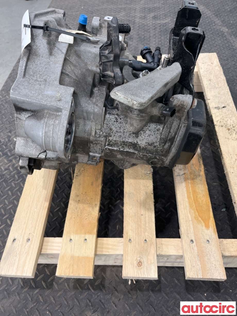 Girkasse manuell til VW Polo 2009-2014 (Type V, Fase 1)  (VOLKSWAGEN|02R300041SX|MAL|02R300042NX)