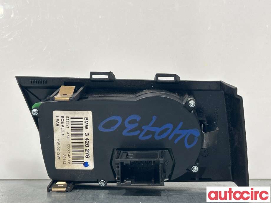 Bryter lys til BMW X3 2007-2010 (Fase 2) (E83) (E83) (BMW|61313420276)