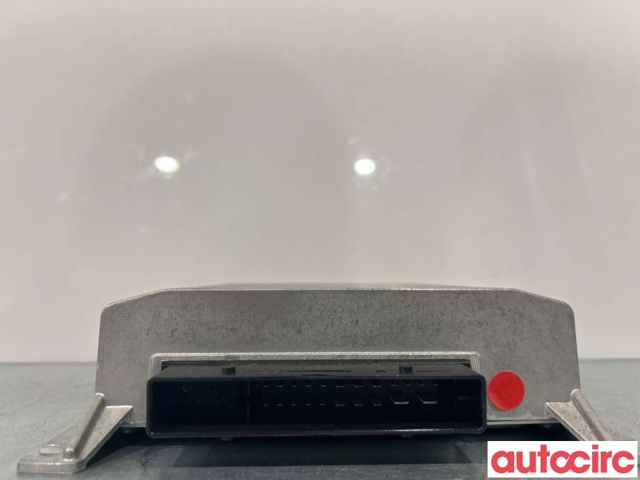 Bilstereo forsterker til VW Passat 2011-2015 (B7) (B7) (VOLKSWAGEN|5K0035456D|5K0035456DZ0C)