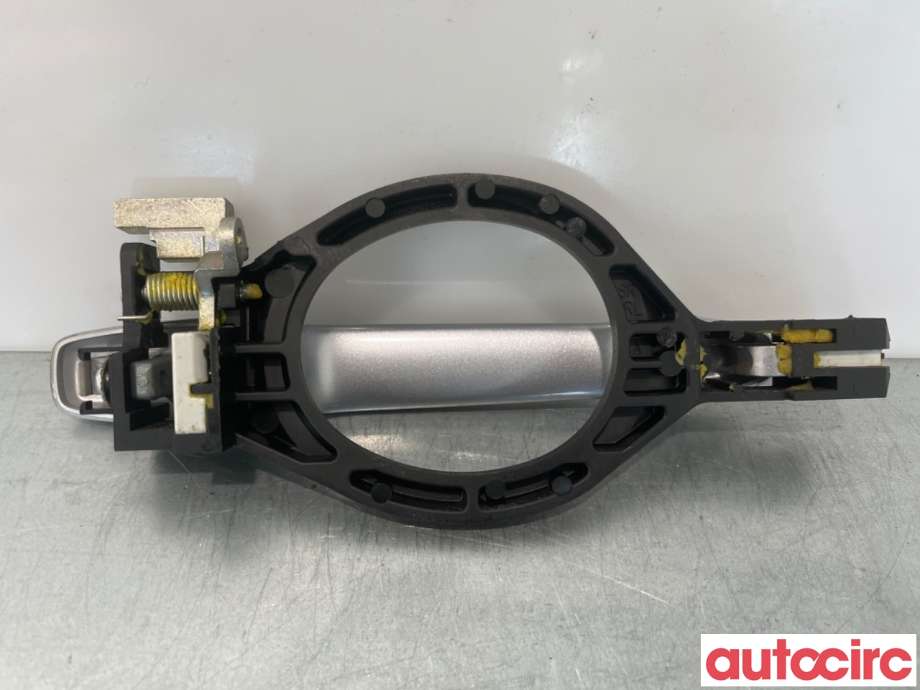 Dørhåndtak utv venstre bak til Mitsubishi ASX 2010-2019  (MITSUBISHI|5716A013HB||5746A087)
