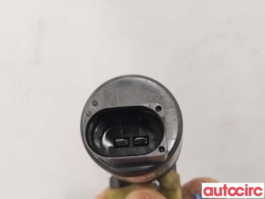 Spylerpumpe foran til VW Passat 2011-2015 (B7) (B7) (VOLKSWAGEN|1K6955651|)