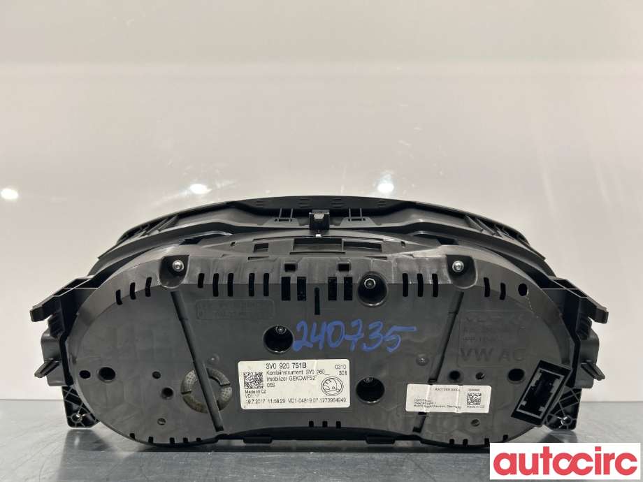 Instrumentpanel til Škoda Superb 2015-->> (Type III)  (SKODA|3V0920751B)