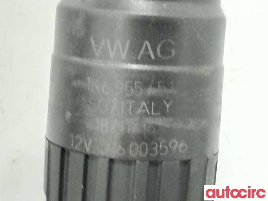 Spylerpumpe foran til VW Caddy 2015-2020 (Type III, Fase 3) (VOLKSWAGEN|1K6955651|)