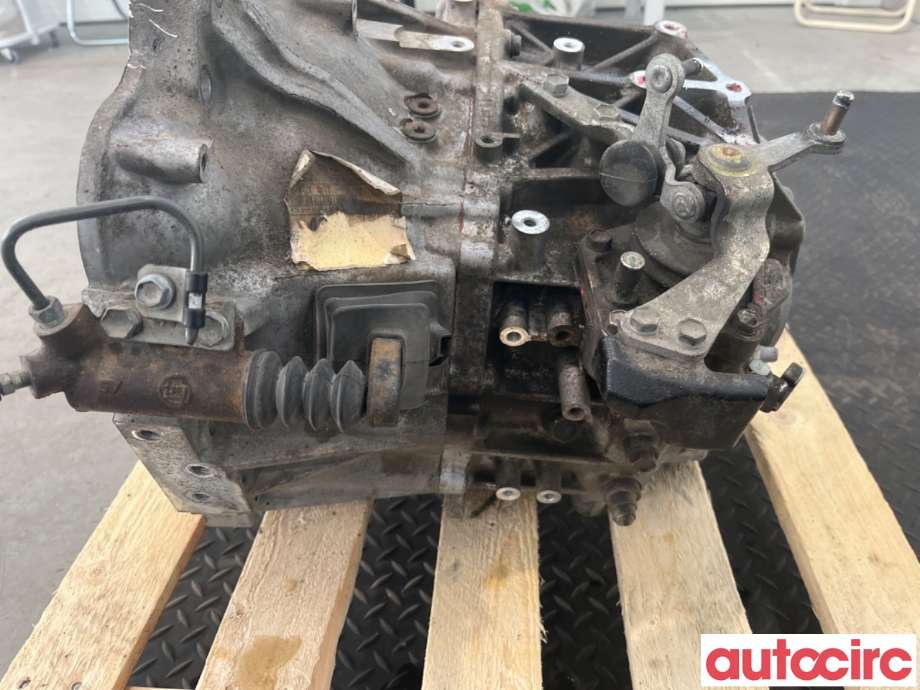 Girkasse manuell 6-trinn til Toyota Avensis 2009-2015 (Type III, Fase 1)  (TOYOTA|3030020A20|EA65|)