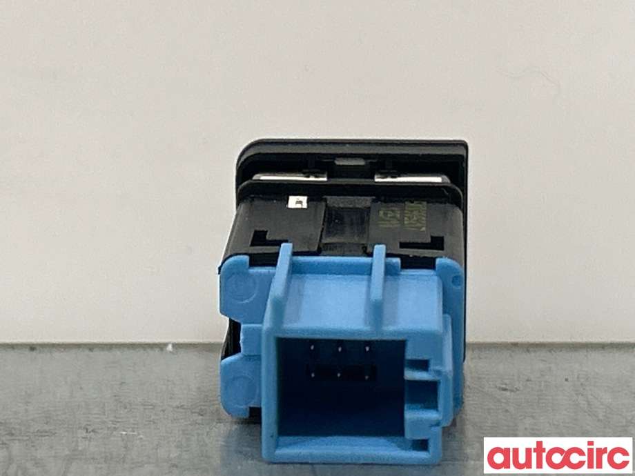 Bryter Antispinn til VW Golf VI 2008-2012  (VOLKSWAGEN|5K0905217)