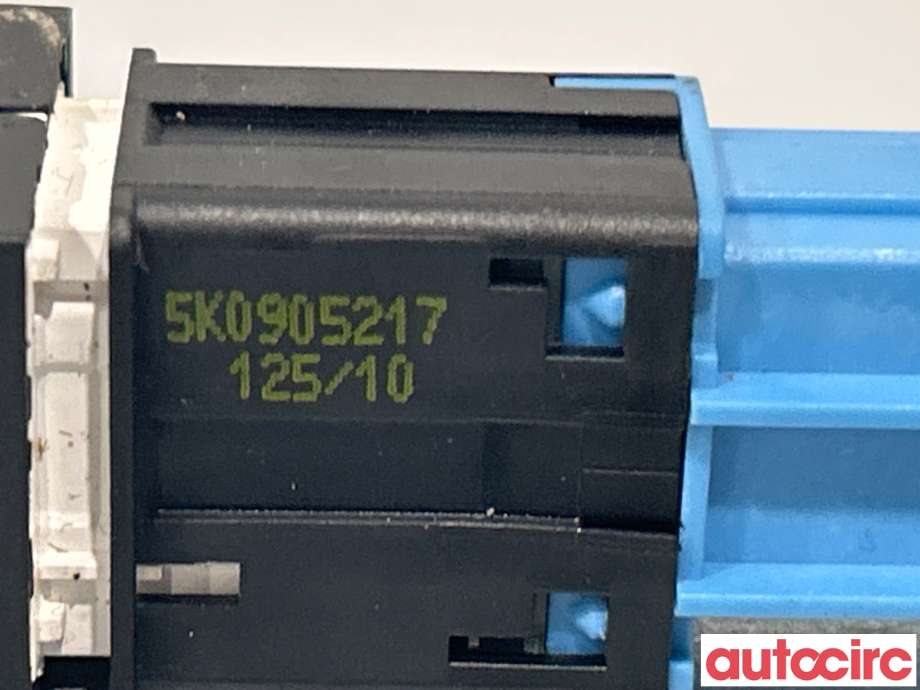 Bryter Antispinn til VW Golf VI 2008-2012  (VOLKSWAGEN|5K0905217)
