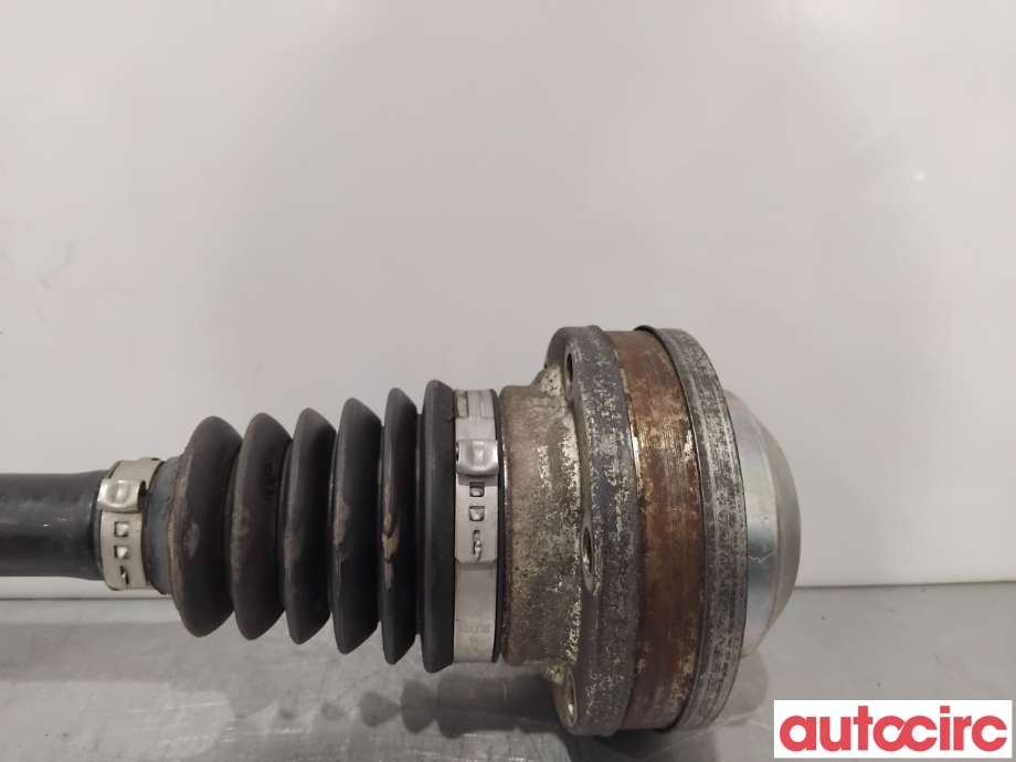 Drivaksel venstre foran til VW Caddy 2015-2020 (Type III, Fase 3)  (VOLKSWAGEN|2K3407271BX||2K3407271B)