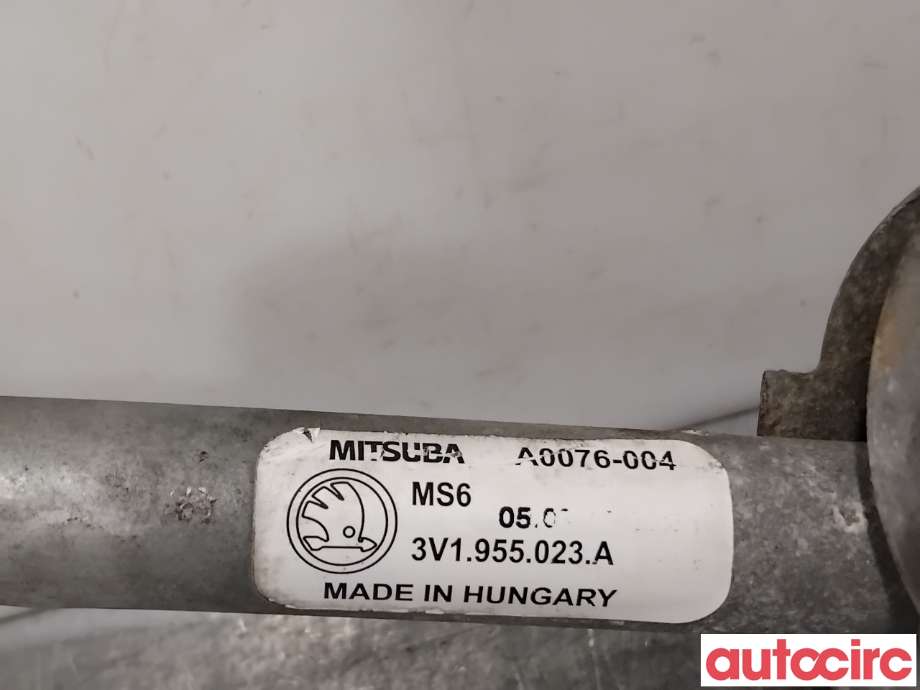 Viskermotor frontrute til Škoda Superb 2015-->> (Type III)  (SKODA|3V1955023A|A0076-004|3V1955023B)
