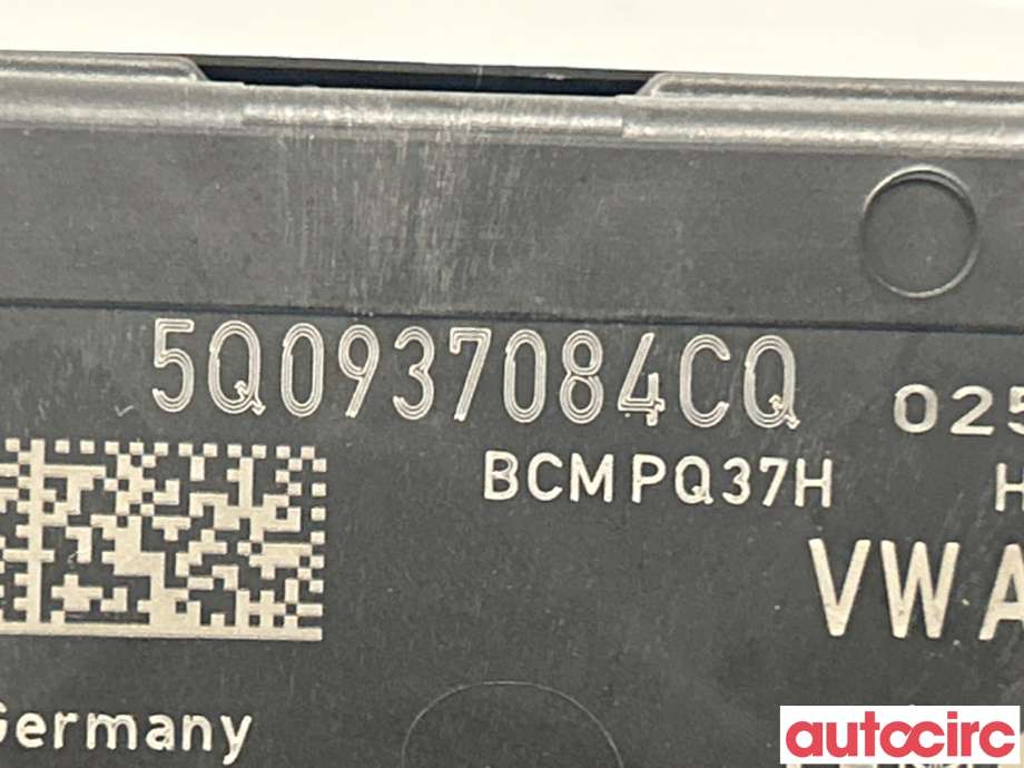Styreenhet comfort (BCM) til Škoda Superb 2015-->> (Type III)  (SKODA|5Q0937084CQ)