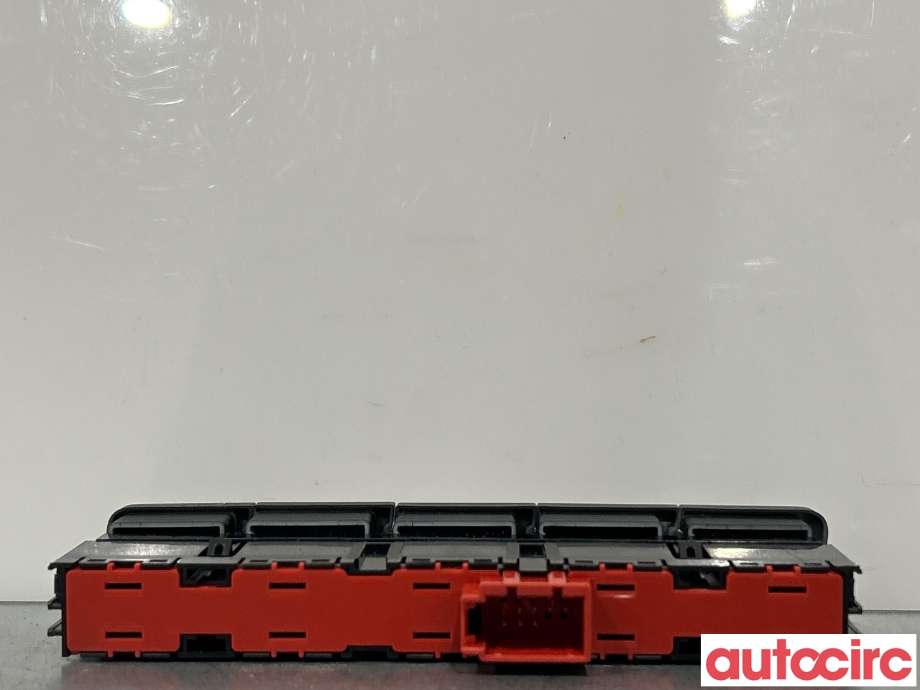 Bryter diverse til Škoda Superb 2015-->> (Type III)  (SKODA|3V1927132P)