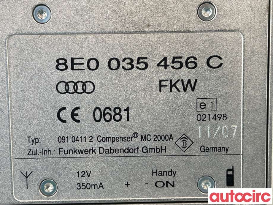 Antenne forsterker til Audi A6 2005-2008 (Type III, Fase 1) (C6) (C6) (AUDI|8E0035456D||8E0035456C)