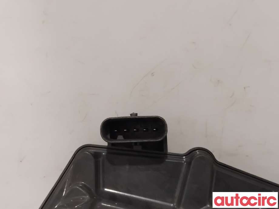 Spjeldhus til BMW 5-Serie 2010-2017 (F10/F11) (F10/F11) (BMW|13548512452|A2C18294400)