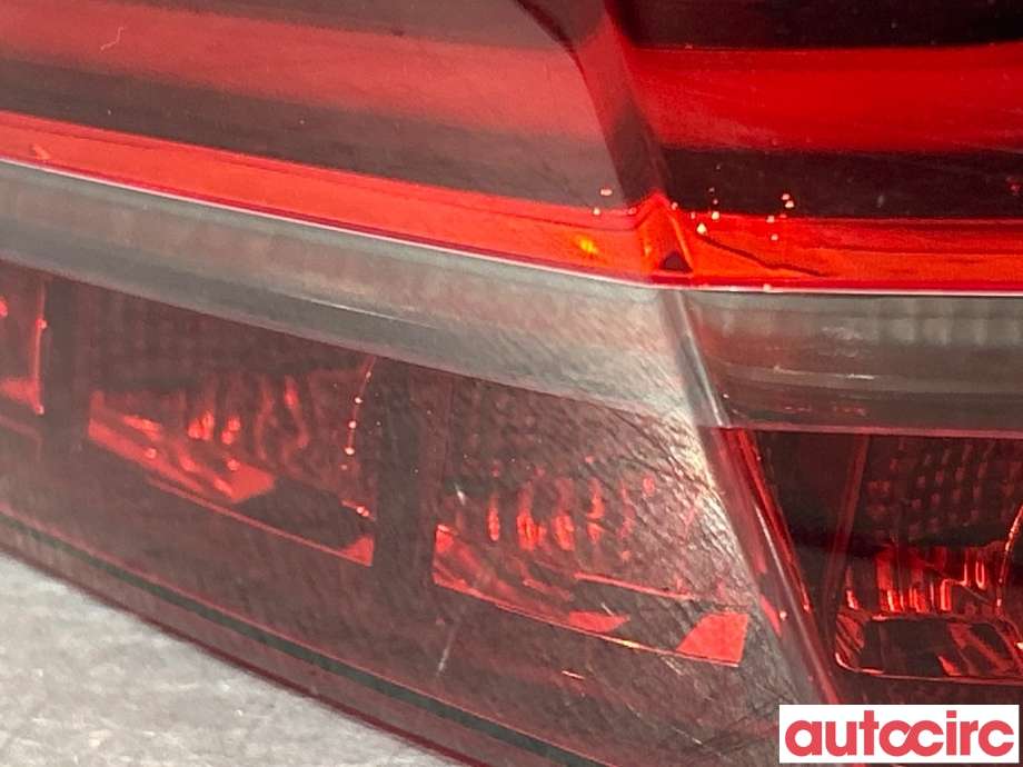 Baklykt høyre til Jaguar I-PACE 2018-->>  (JAGUAR|T4K1820)