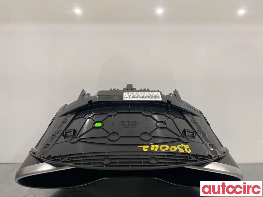 Instrumentpanel til Mercedes C-Klasse 2014-2018 (Fase 1) (W205) (W205) (MERCEDES|A2059000918|A2059002827)