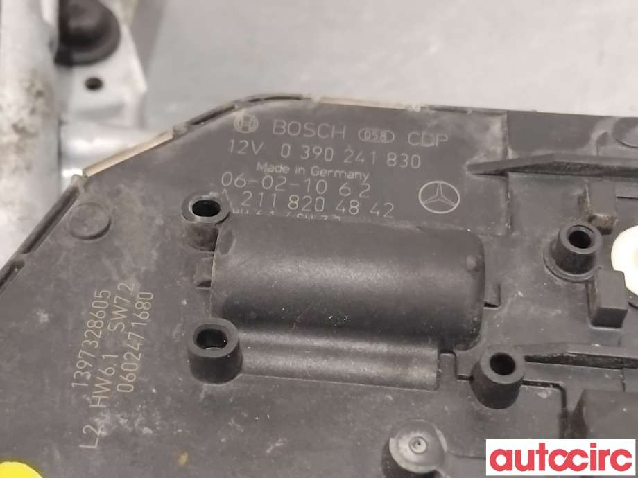 Viskermotor frontrute til Mercedes E-Klasse 2006-2009 (Fase 2) (W211) (W211) (MERCEDES|A2118201340|0390241830|2118201340)