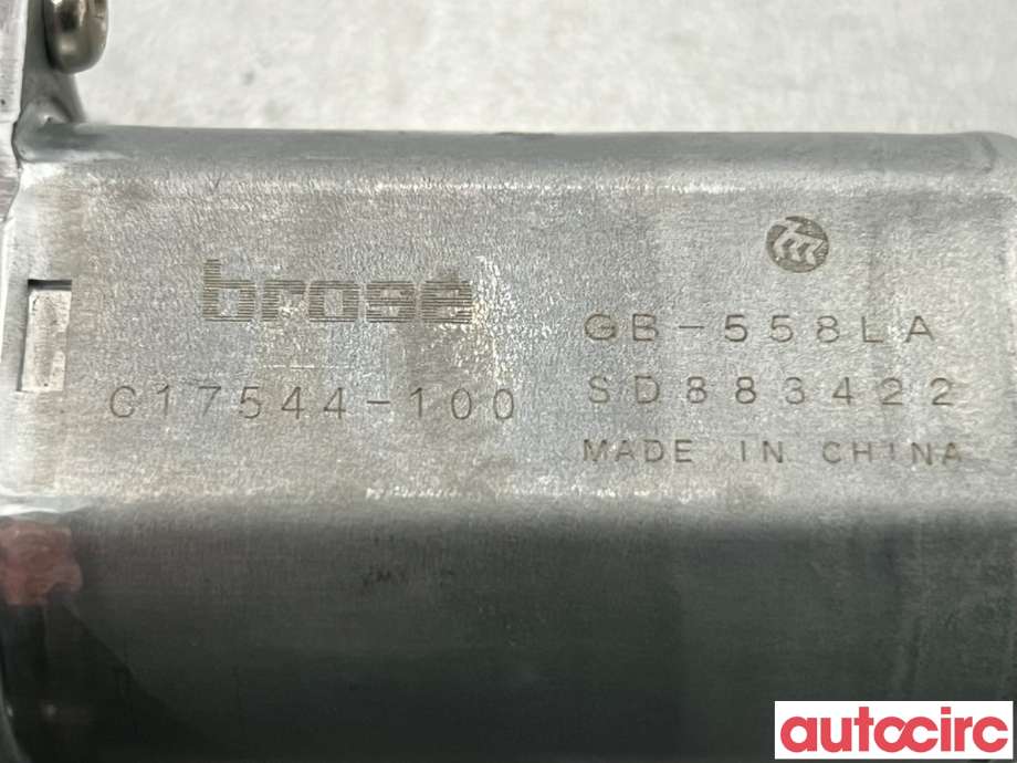 Ruteheis venstre bak til Volvo V40 2012-2019  (VOLVO|31378400|C17544-100|)