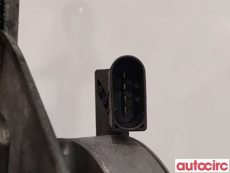 Viskermotor frontrute til Mercedes ML 2005-2011 (W164) (W164) (MERCEDES|A1648202442|405191|A1648200240)