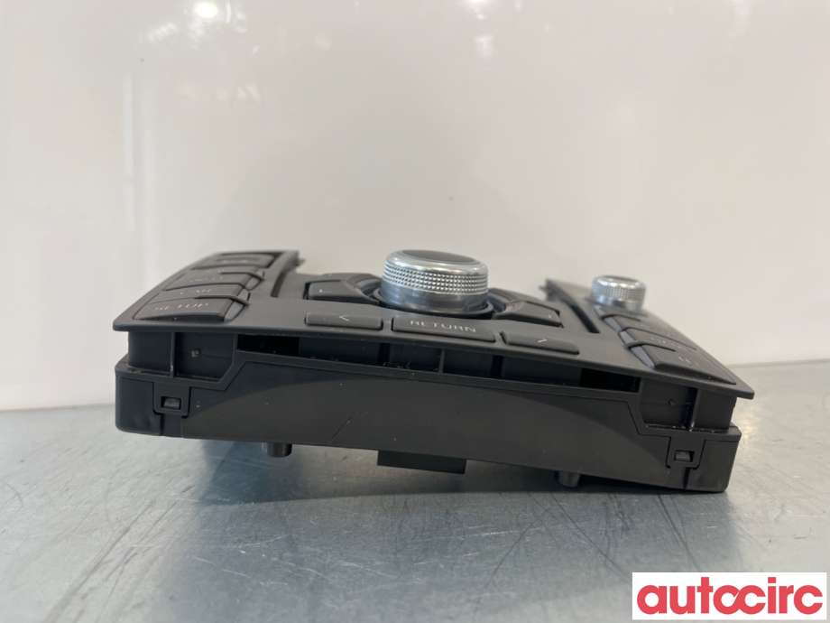Bryter diverse til Audi A6 2005-2008 (Type III, Fase 1) (C6) (C6) (AUDI|4F1919611M|)