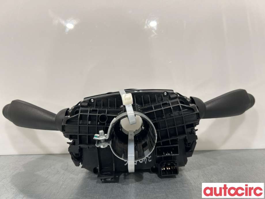 Bryter combi til Volvo XC40 2018-2024  (VOLVO|32275368)
