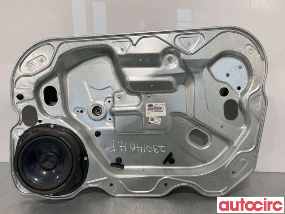 Ruteheis til Ford Kuga, 2008-2012 (Type I)  (FORD|1738646)